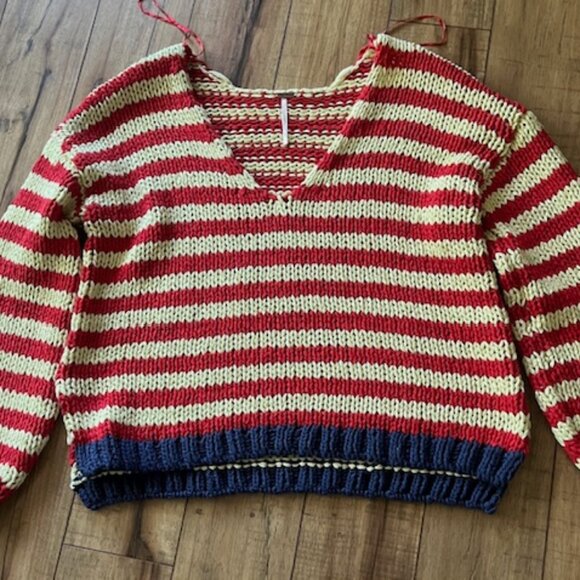 Free People Portland Pullover in Cherry Lemonade Combo - Size M - Picture 3 of 4